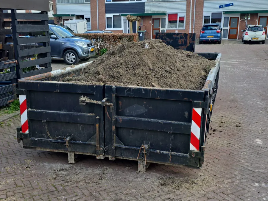 Aan- en afvoer van grond